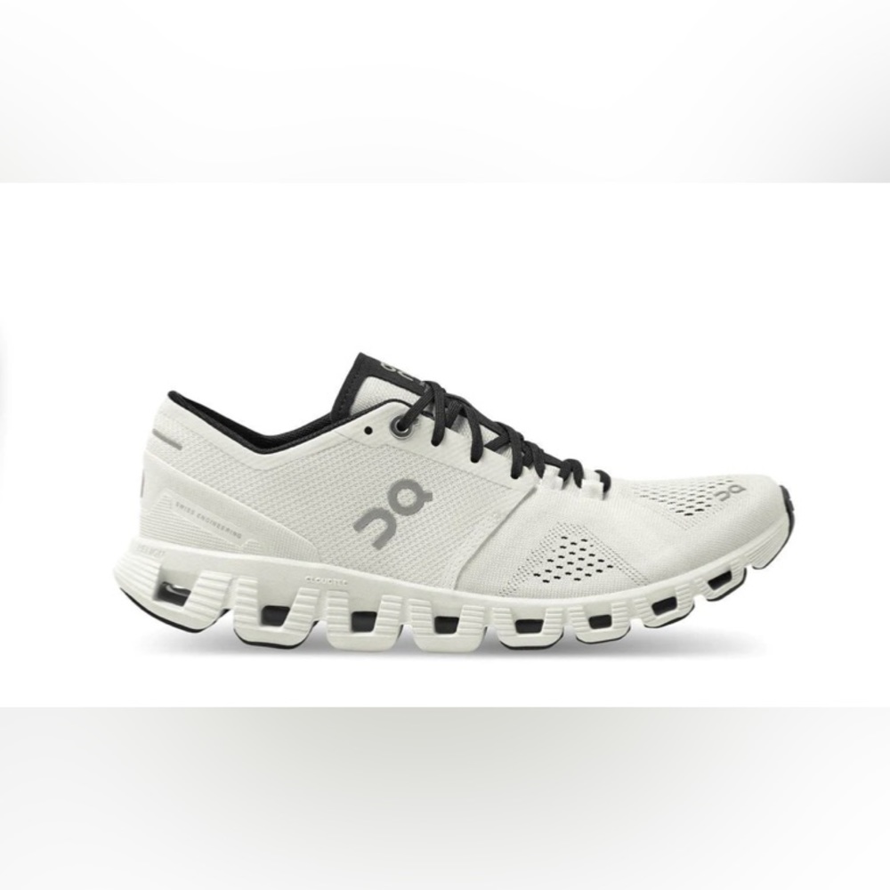 Women's On Cloud X II - 40.99702